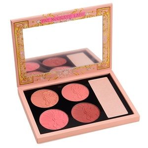 Pat McGrath Nude Venus cheek palette. Highlight color swatched once.